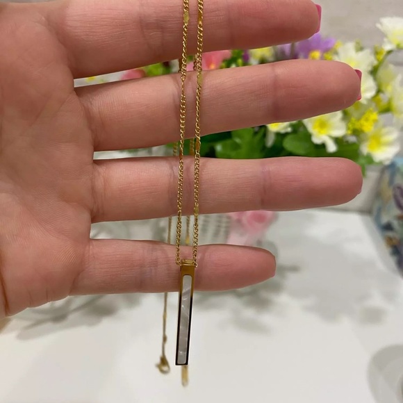 Mother of Pearl Bar Necklace - Picture 6 of 7